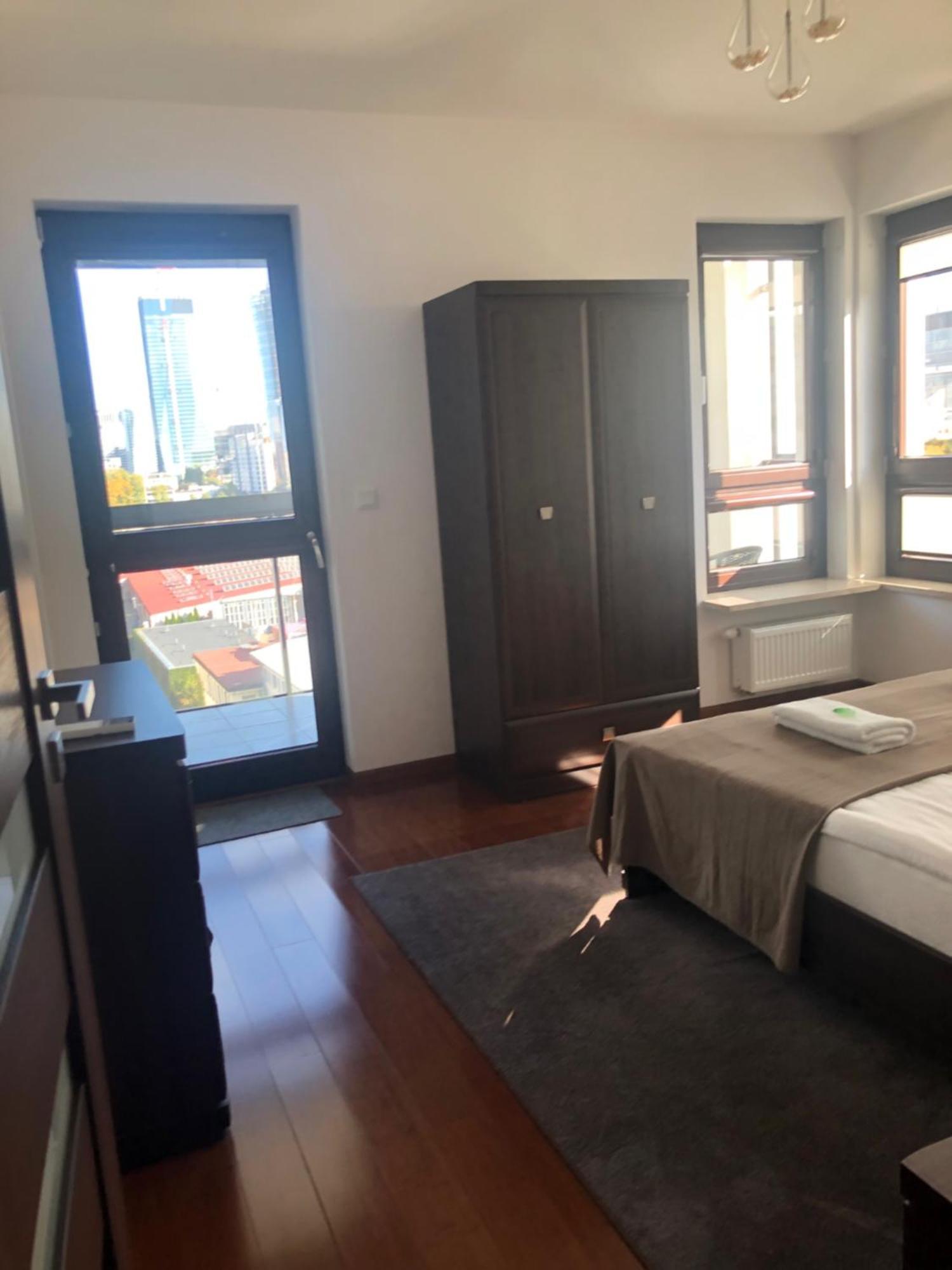 Apartament H&P Silver Warszawa Eksteriør bilde