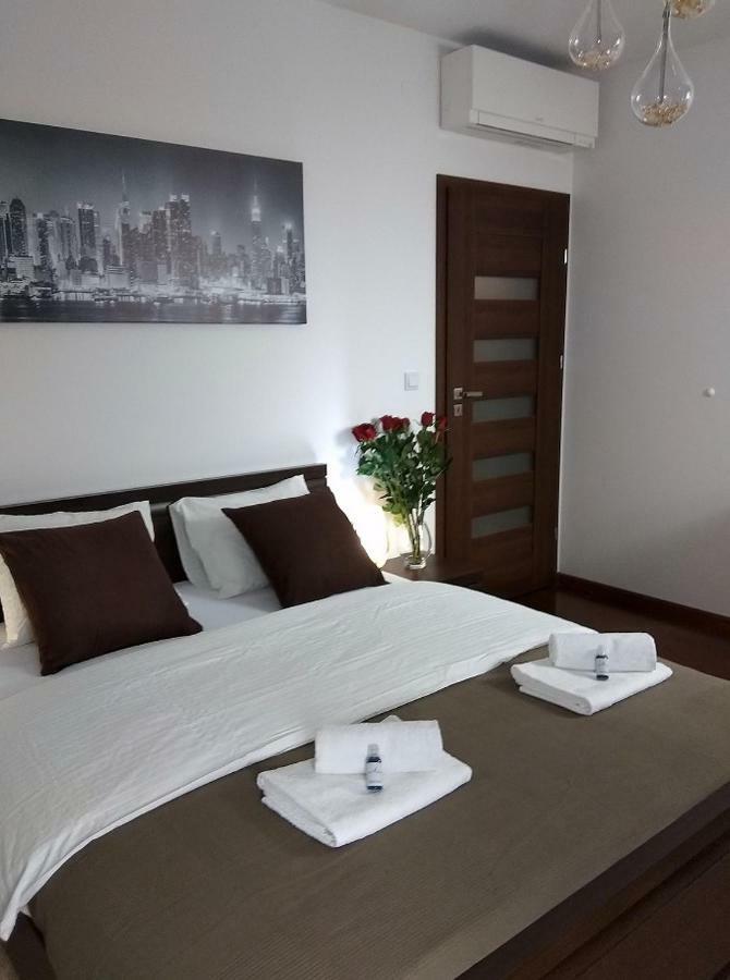 Apartament H&P Silver Warszawa Eksteriør bilde